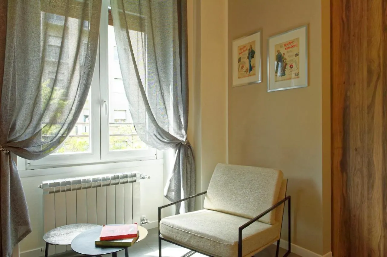Coffee Ribbon Apartment Milan 0*,