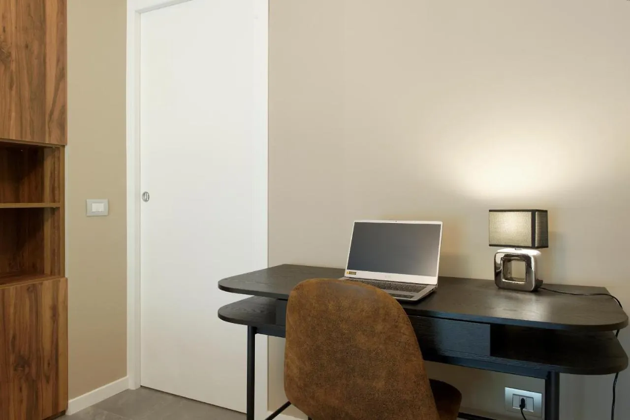 Coffee Ribbon Apartment Milan 0*,  Italy